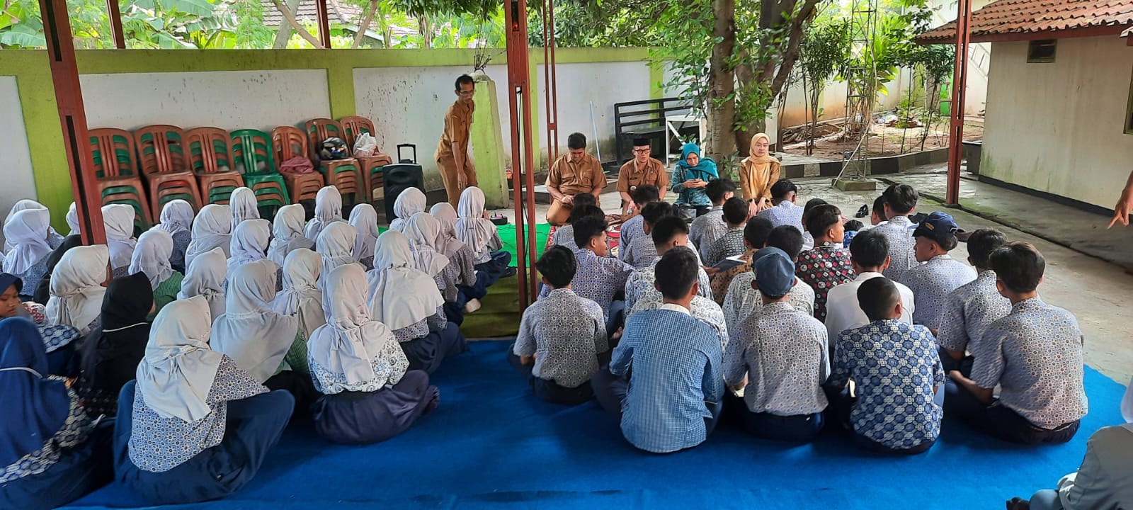 kunjungan-sman-bojonegara-ke-kantor-kecamatan-bojonegara-dalam-rangka-kegiatan-mpls
